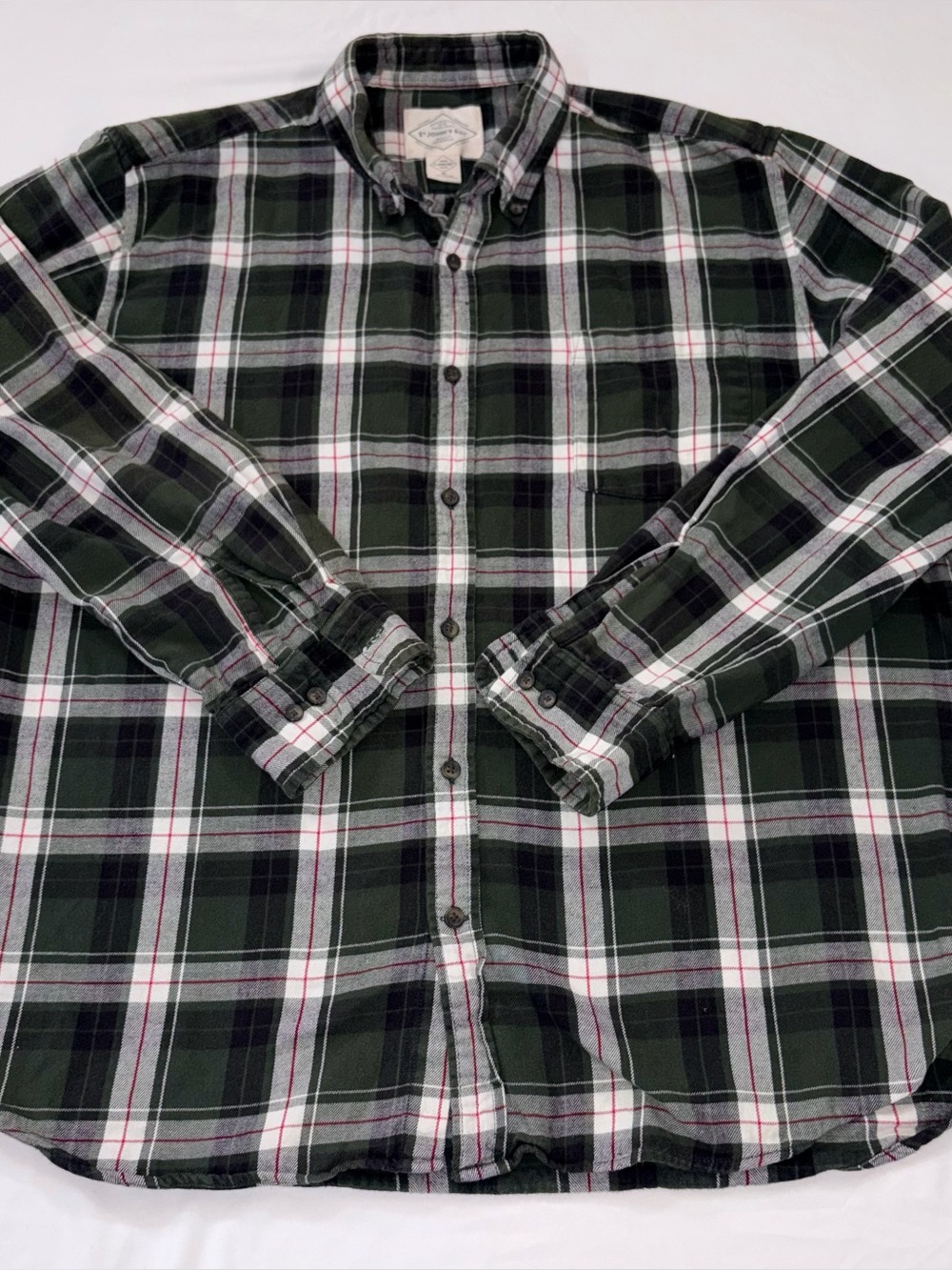 St John’s Bay Men's Green Plaid Button-Down Shirt - Classic Flannel Style XL